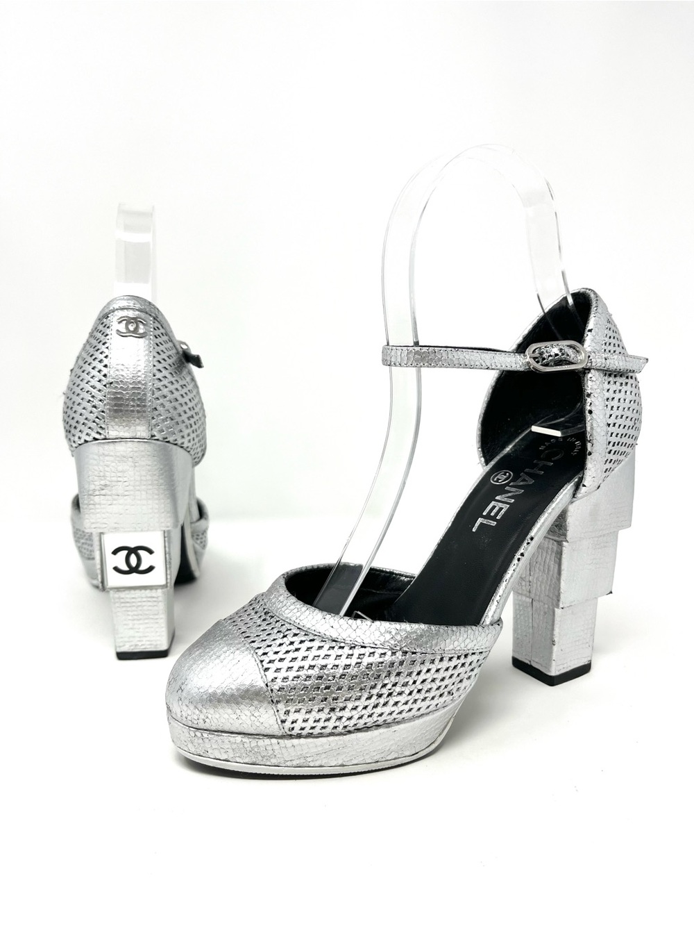 Vintage Chanel Silver Leather CC Logo Cap Toe Platform High Heels Pumps 36.5 - Picture 4 of 15